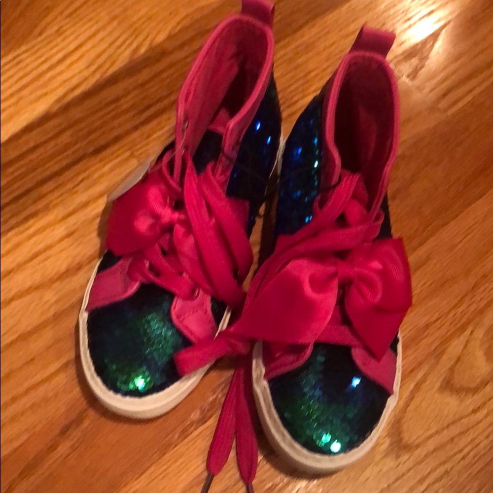 Brand New JoJo Siwa Size 3 Sneakers